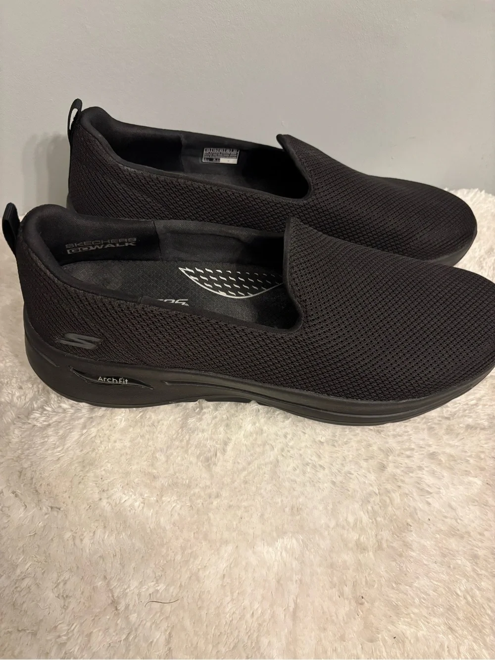 Skechers Men's Black Slip-On Mesh Loafers